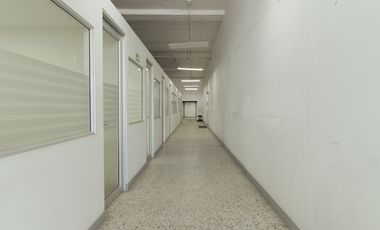 edificio en arriendo en montevideo-fontibón. Cod A1400962