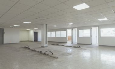 edificio en arriendo en montevideo-fontibón. Cod A1400962