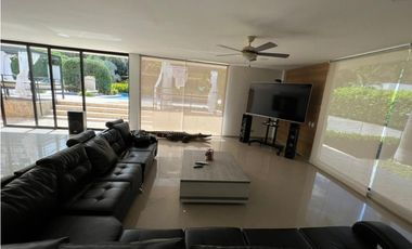 CASAFINCA  EN SOPETRAN, VIA SAN JERONIMO A SANTA FE DE ANTIOQUIA