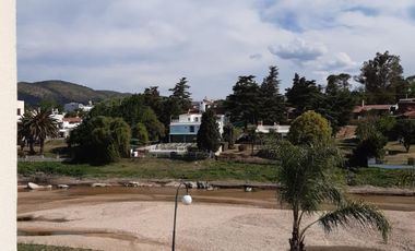 Departamento de 3 dormitorios en Villa Carlos Paz
