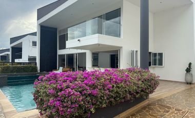 finca en venta en el hato. Cod V12692
