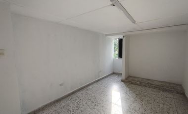 casa-local en arriendo en los robles. Cod A101182