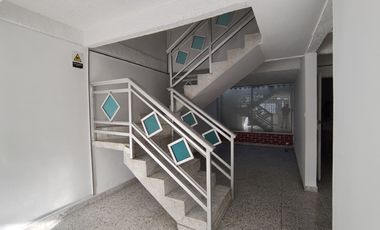 casa-local en arriendo en los robles. Cod A101182