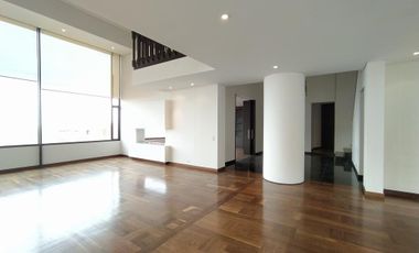 APARTAMENTO en ARRIENDO en Bogotá El Refugio-Chapinero