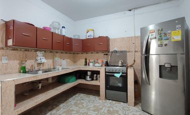 casa en venta en patio centro. Cod V28245