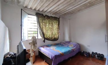 casa en venta en patio centro. Cod V28245