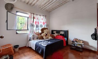casa en venta en patio centro. Cod V28245