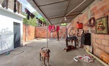 casa en venta en patio centro. Cod V28245