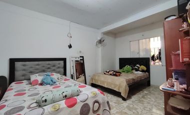 casa en venta en patio centro. Cod V28245