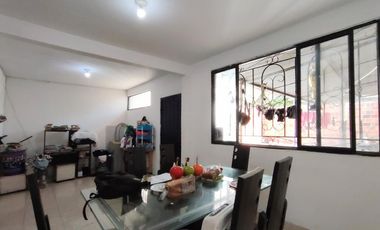 casa en venta en patio centro. Cod V28245