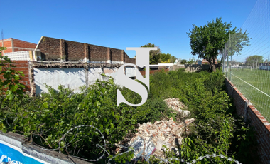 Terreno en la Matanza, Villa Luzuriaga de 380 m2 totales.