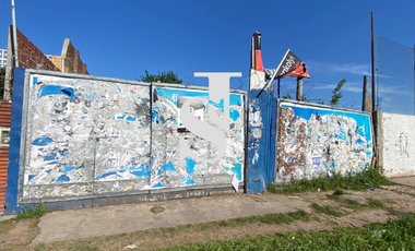 Terreno en la Matanza, Villa Luzuriaga de 380 m2 totales.