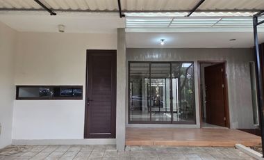 Rumah Elegan di De Park Cluster De Nara - BSD City