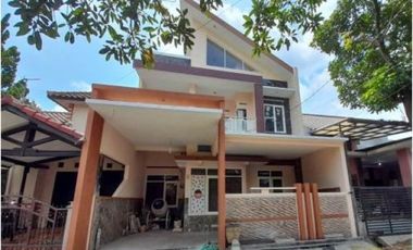 Rumah Baru 2,5 Lantai Luas 120 di Sulfat Raya kota Malang