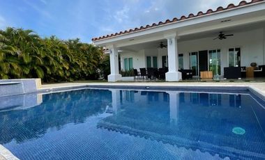 Se Vende Casa en Vista Mar, San Carlos