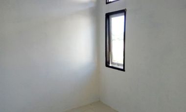 MILIKI RUMAH MINIMALIS CANTIK DI JL.PEMBINA IV TYPE 36/104