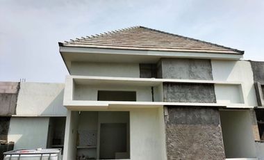 Diskon Besar, WA 08213993---- Rumah Buduran Sidoarjo 345 Juta Diamond Village Juanda 2