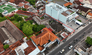 Dijual Tanah Bonus Bangunan Di Pinggir Jl Kaliurang Depan Mirota Pasaraya Jakal