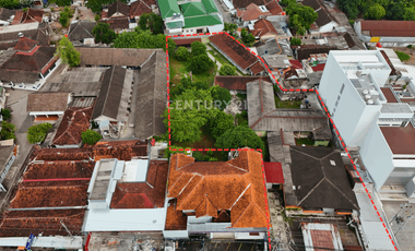 Dijual Tanah Bonus Bangunan Di Pinggir Jl Kaliurang Depan Mirota Pasaraya Jakal