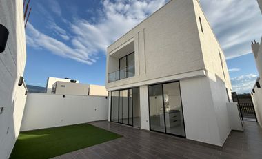 casa en venta en bocono. Cod V3412