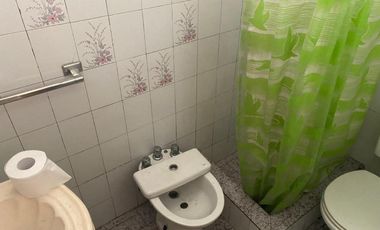 Casa para 2 Familias en venta en Sarandi Este