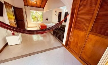 En Venta Cabaña de dos pisos para 12 personas en Tolú