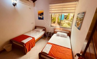 En Venta Cabaña de dos pisos para 12 personas en Tolú