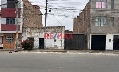 🚨 Venta De Amplio Terreno En Urb. Chicago — Zona Comercial
