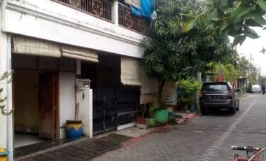 Rumah kost strategis di Nginden kota Surabaya timur