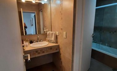 VENTA CASA DE 5 AMBIENTES CON GALPÓN EN BLANCO ESCALADA