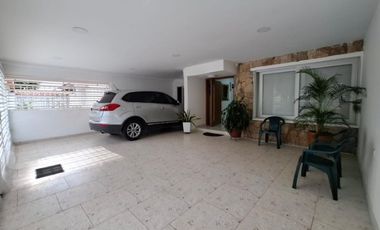 casa en venta en quinta bosch. Cod V5067