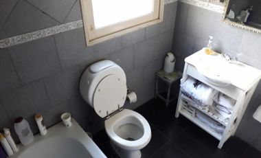 Gran Chalet (4 dormitorios),exclusiva zona residencial de Beccar