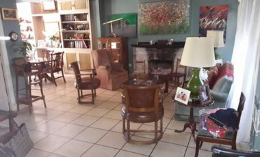 Gran Chalet (4 dormitorios),exclusiva zona residencial de Beccar
