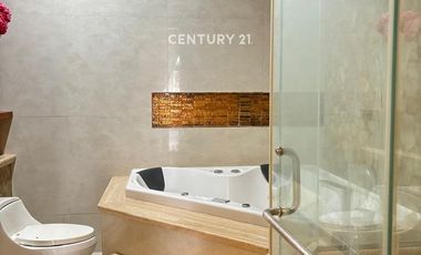 Rumah  Hook Dan Samping Taman di Kebayoran Residence Bintaro Jaya