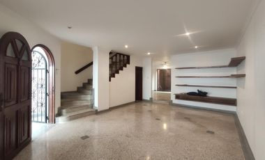 casa en venta en la playa. Cod V27408