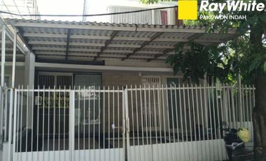 Rumah dijual atau Disewakan Taman Puspa Raya Surabaya