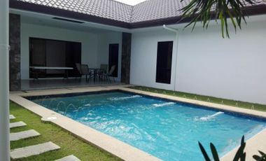 w/ pool Bungalow house & Lot for SALE in A.C near CLARK