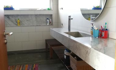 Casa  en Venta 6 ambientes - San Matias