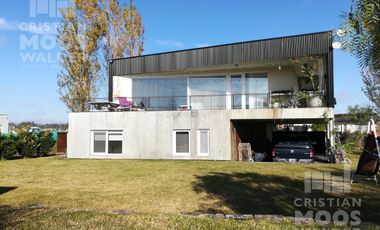 Casa  en Venta 6 ambientes - San Matias