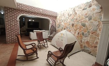 casa en arriendo/venta en florida nueva. Cod A512880