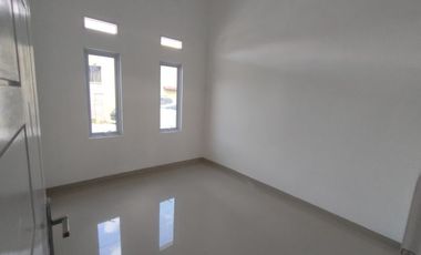 perumahan cluster pinggir jalan delima