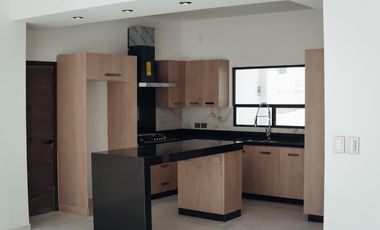 CASA EN VENTA EN RESIDENCIAL VIÑEDOS TORREÓN, COAHUILA