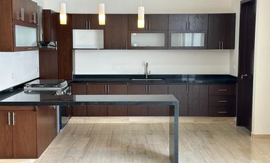 CASA EN VENTA LOMAS DE ANGELÓPOLIS, PARQUE QUERÉTARO, SAN ANDRÉS CHOLULA, PUEBLA