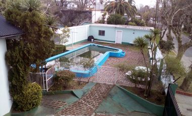 DEPTO 2 AMB.  EN TIGRE CON COCHERA , COMPLEJO CON PISCINA