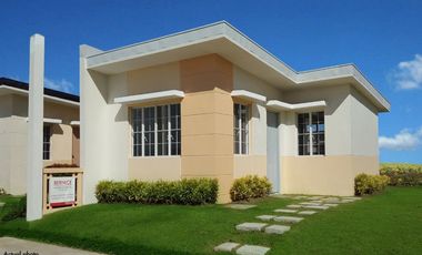 Single attached House and Lot at Woodville