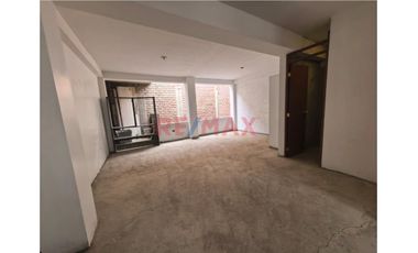 🏠 Casa Multifamiliar Con Alto Potencial De Inversión – San Juan De Lurigancho