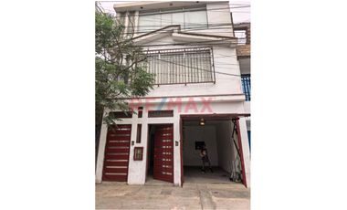 🏠 Casa Multifamiliar Con Alto Potencial De Inversión – San Juan De Lurigancho
