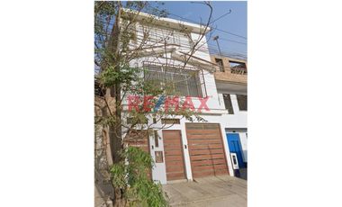 🏠 Casa Multifamiliar Con Alto Potencial De Inversión – San Juan De Lurigancho
