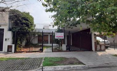 Casa en venta en Quilmes Oeste