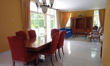Rumah Mewah di Villa Rancamaya Golf Estate - View Hijau & Lingkungan Eksklusif